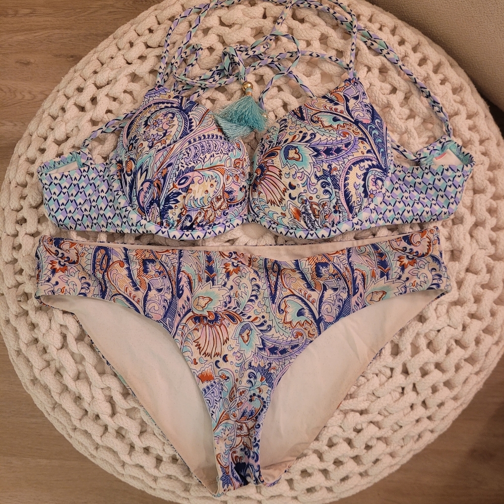 Victoria's Secret paisley bikini set